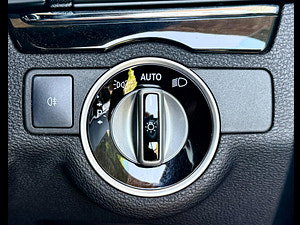 Mercedes-Benz E Class thumbnail