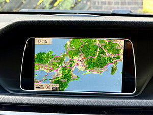 Mercedes-Benz E Class thumbnail