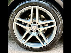 Mercedes-Benz E Class thumbnail