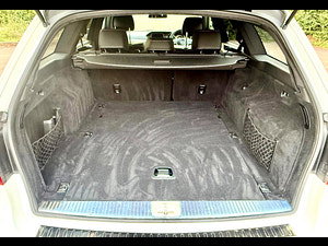 Mercedes-Benz E Class thumbnail