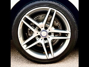Mercedes-Benz E Class thumbnail