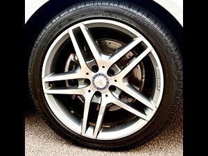 Mercedes-Benz E Class thumbnail