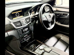 Mercedes-Benz E Class thumbnail