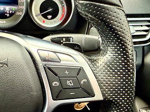 Mercedes-Benz E Class thumbnail