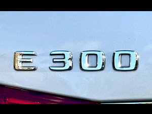 Mercedes-Benz E Class thumbnail