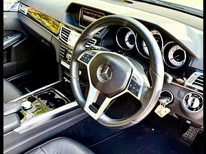 Mercedes-Benz E Class thumbnail