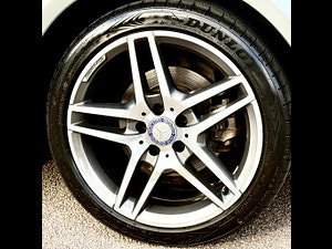 Mercedes-Benz E Class thumbnail