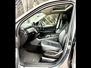 Mercedes-Benz GLE thumbnail