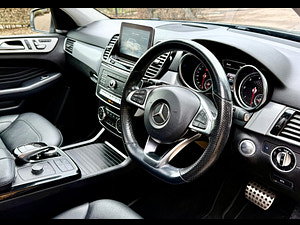 Mercedes-Benz GLE thumbnail