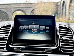 Mercedes-Benz GLE thumbnail