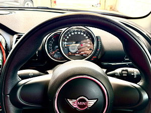 MINI Clubman thumbnail