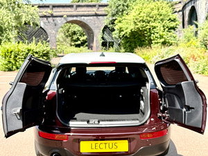MINI Clubman thumbnail