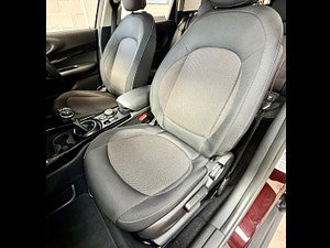 MINI Clubman thumbnail