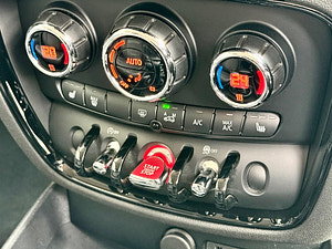 MINI Clubman thumbnail