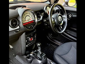 MINI Clubman thumbnail
