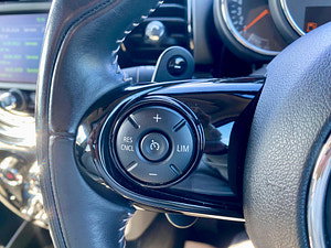 MINI Clubman thumbnail