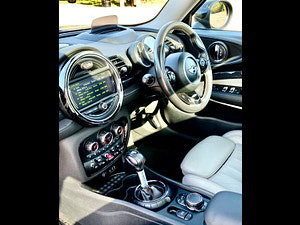 MINI Clubman thumbnail