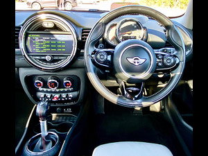 MINI Clubman thumbnail