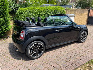 MINI Convertible thumbnail