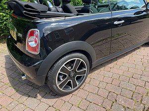 MINI Convertible thumbnail