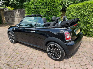 MINI Convertible thumbnail