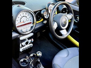 MINI Convertible thumbnail