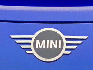 MINI Convertible thumbnail