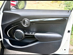 MINI Hatch thumbnail