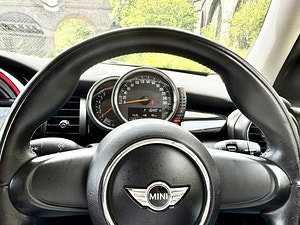 MINI Hatch thumbnail