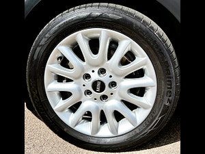 MINI Hatch thumbnail