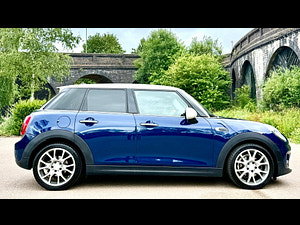 MINI Hatch thumbnail
