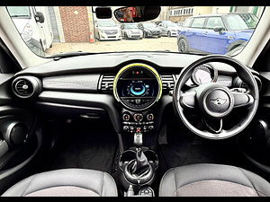 MINI Hatch thumbnail