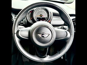 MINI Hatch thumbnail