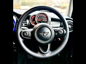 MINI Hatch thumbnail