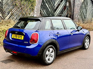 MINI Hatch thumbnail