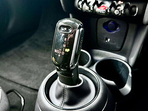 MINI Hatch thumbnail