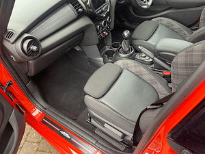 MINI Hatch thumbnail
