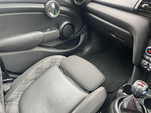 MINI Hatch thumbnail