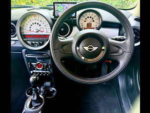 MINI Hatch thumbnail