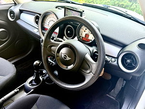 MINI Hatch thumbnail