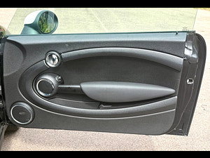 MINI Hatch thumbnail
