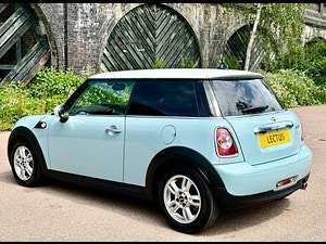 MINI Hatch thumbnail
