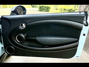 MINI Hatch thumbnail