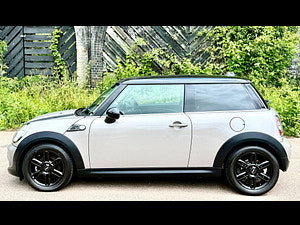 MINI Hatch thumbnail