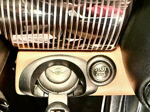 MINI Hatch thumbnail
