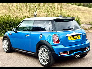 MINI Hatch thumbnail