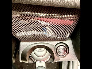 MINI Hatch thumbnail