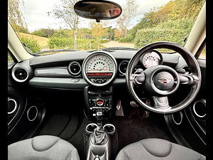 MINI Hatch thumbnail