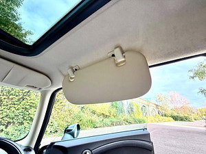 MINI Hatch thumbnail
