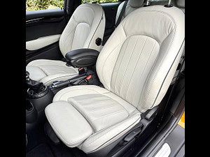 MINI Hatch thumbnail